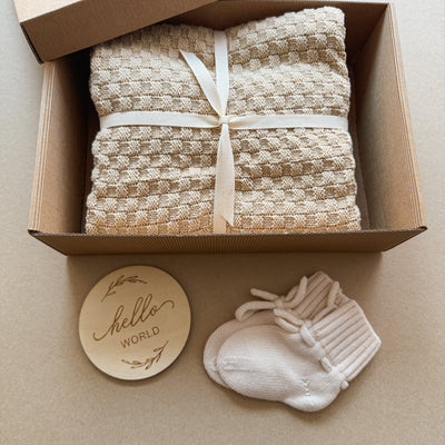 Baby Gift Box - Rainbow Newborn